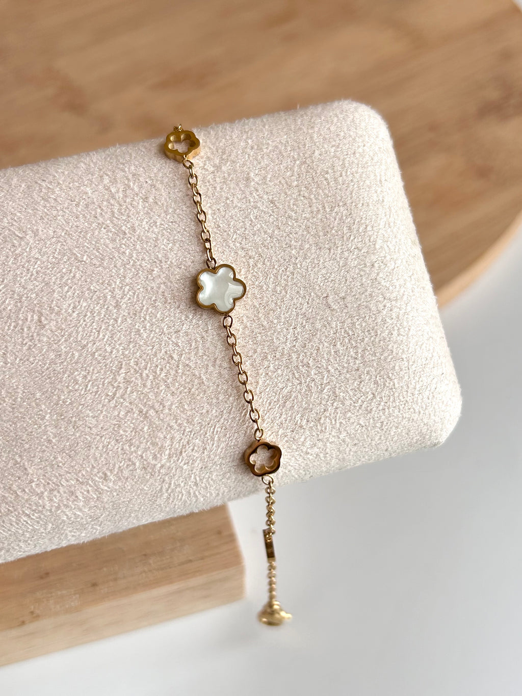 Ivory Bloom