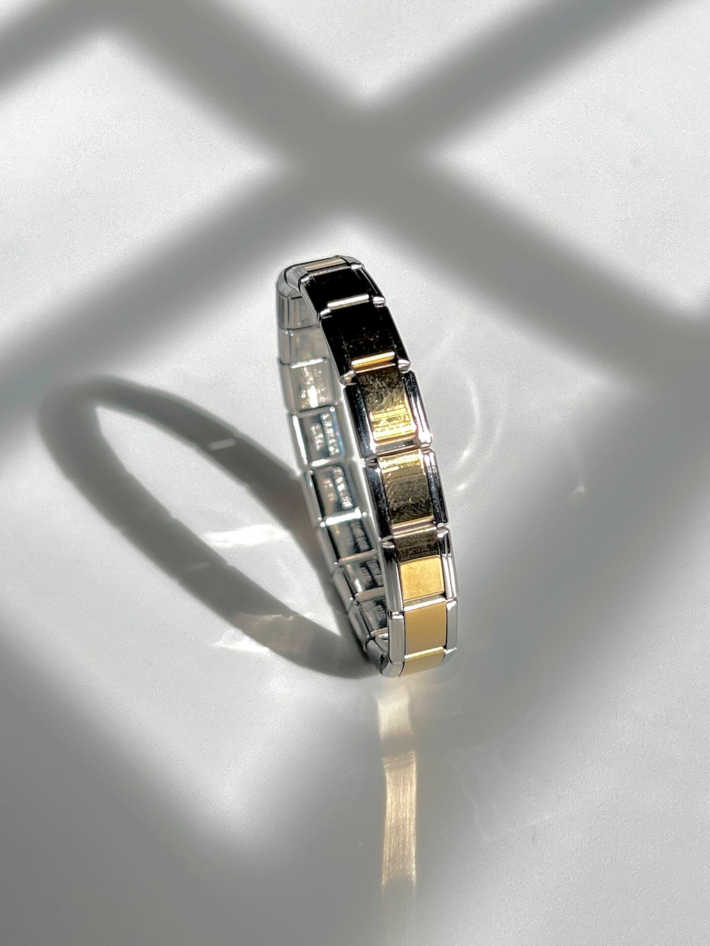 Duality band