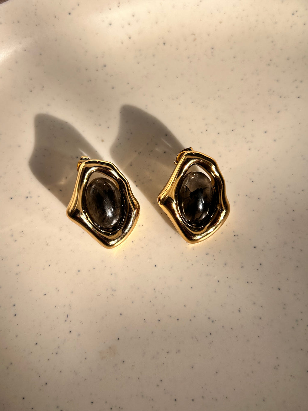 Onyx Amber