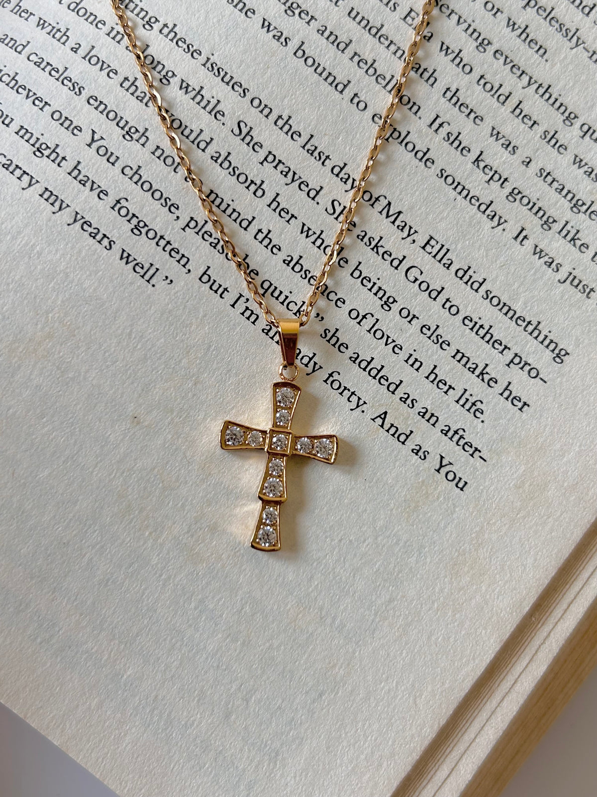 Halo Cross