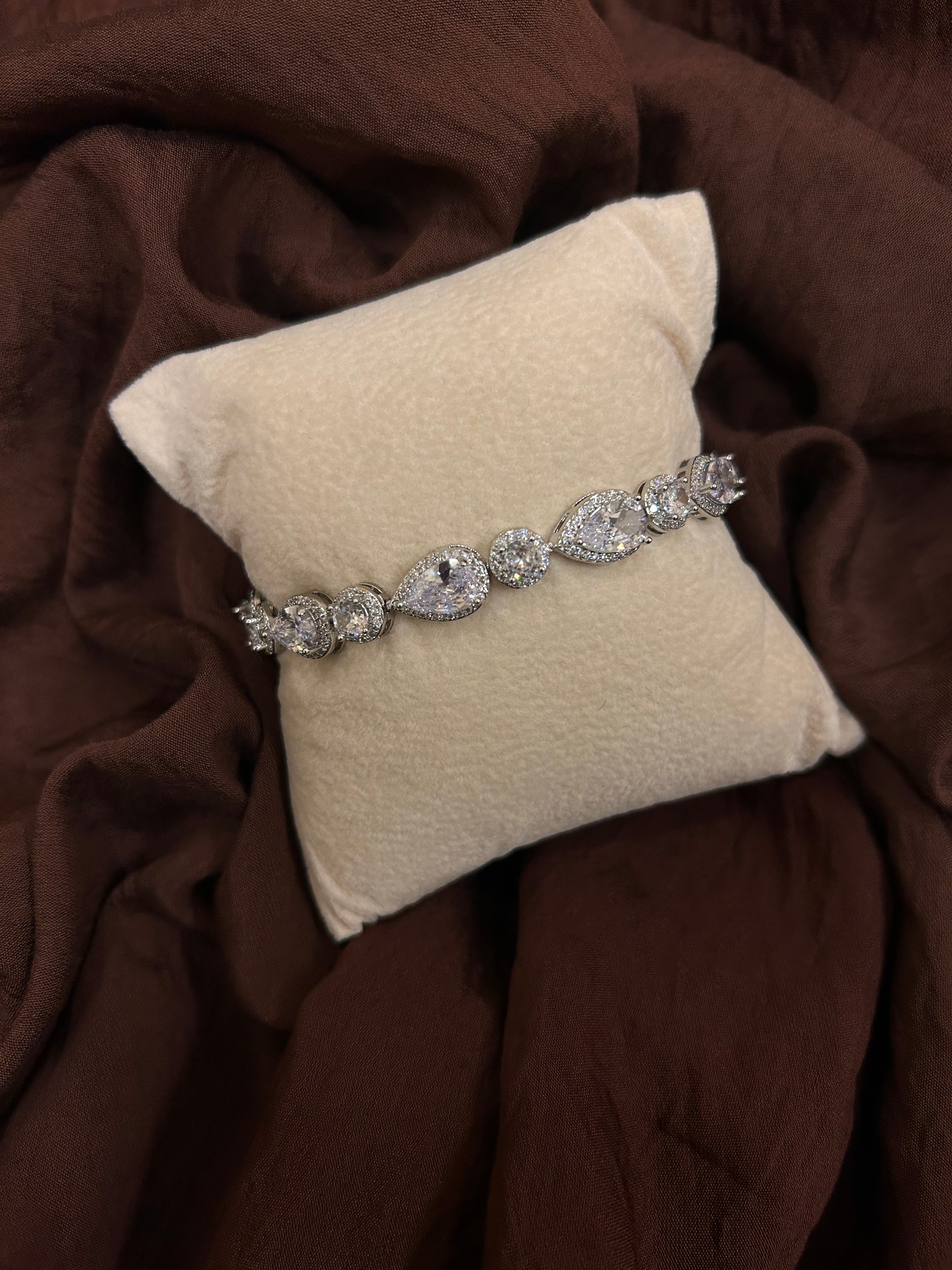 Elysia Bracelet