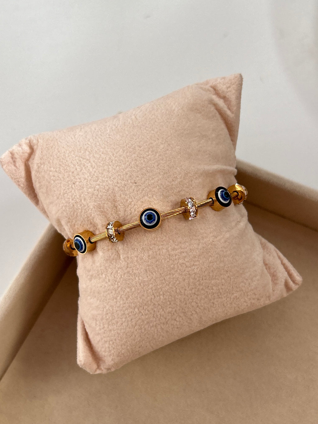 Nazar Cuff