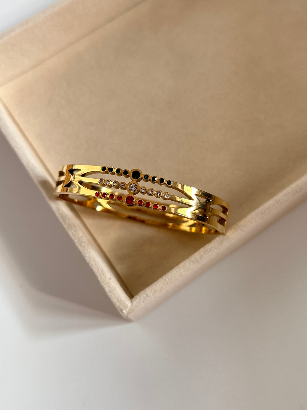 Elise Arc Cuff