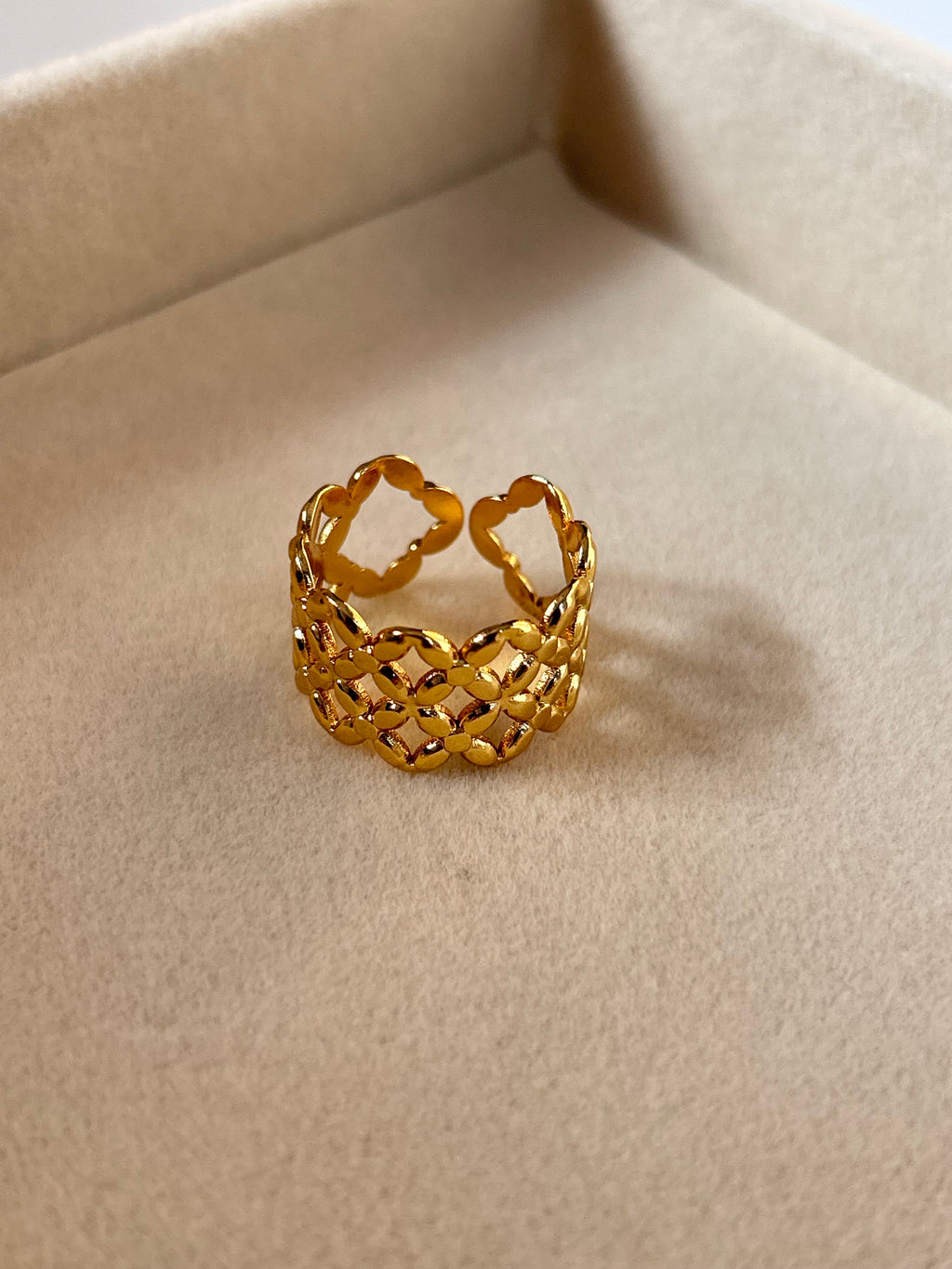 Alina Ring