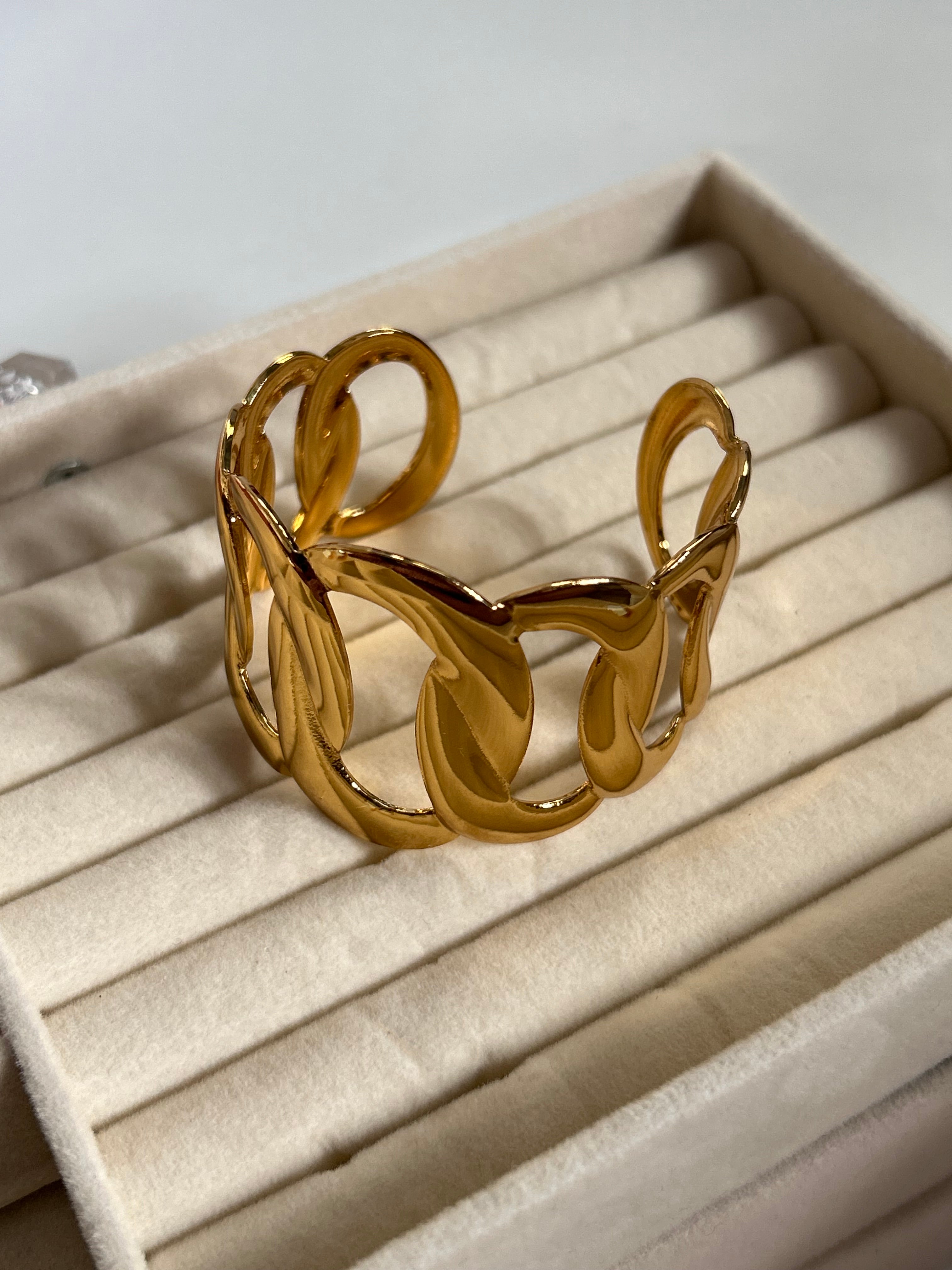 Grazia Cuff