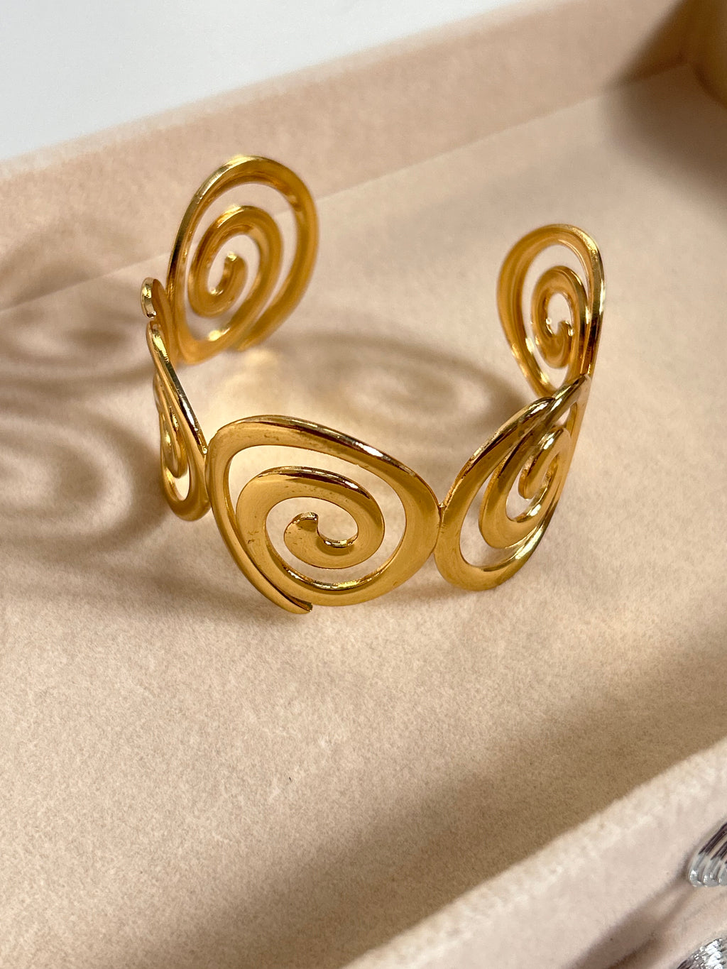 Layla Cuff