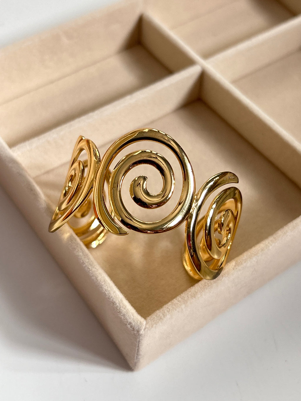 Layla Cuff