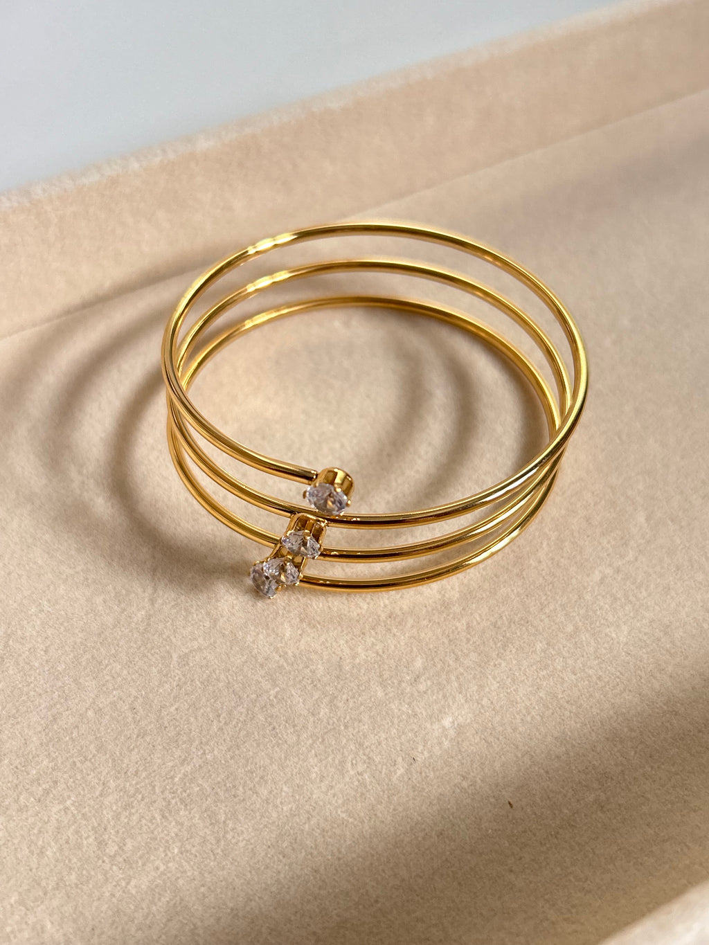 Luz Aura Cuff