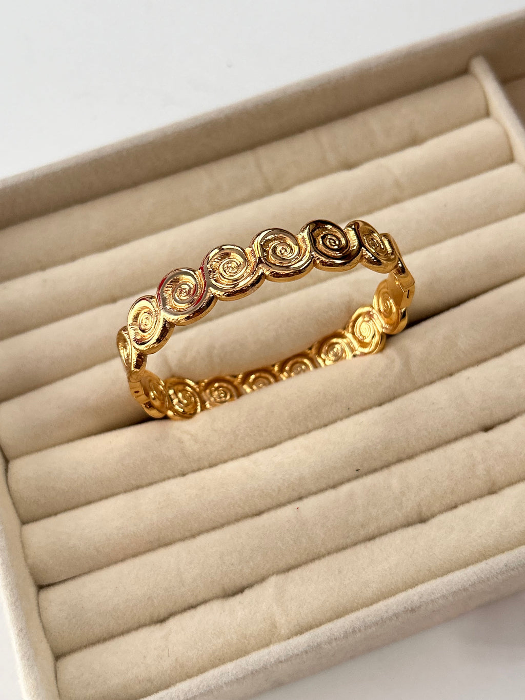 Isabella Cuff