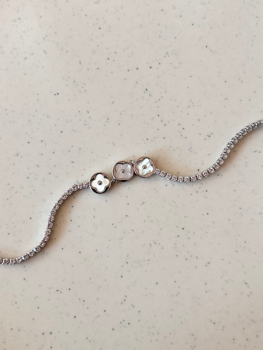 Lila Bracelet